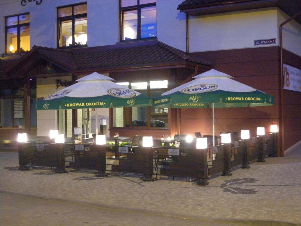 Hotel Podzamcze Dobczyce Eksteriør billede